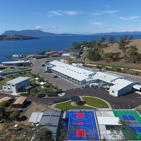 Eastcoaster Tasmania Hotel Орфърд Екстериор снимка