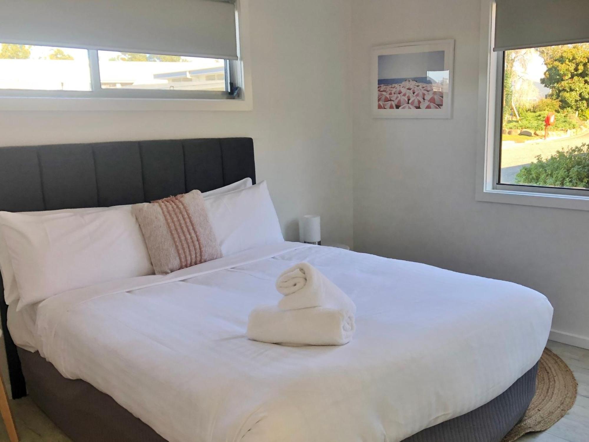 Eastcoaster Tasmania Hotel Орфърд Стая снимка