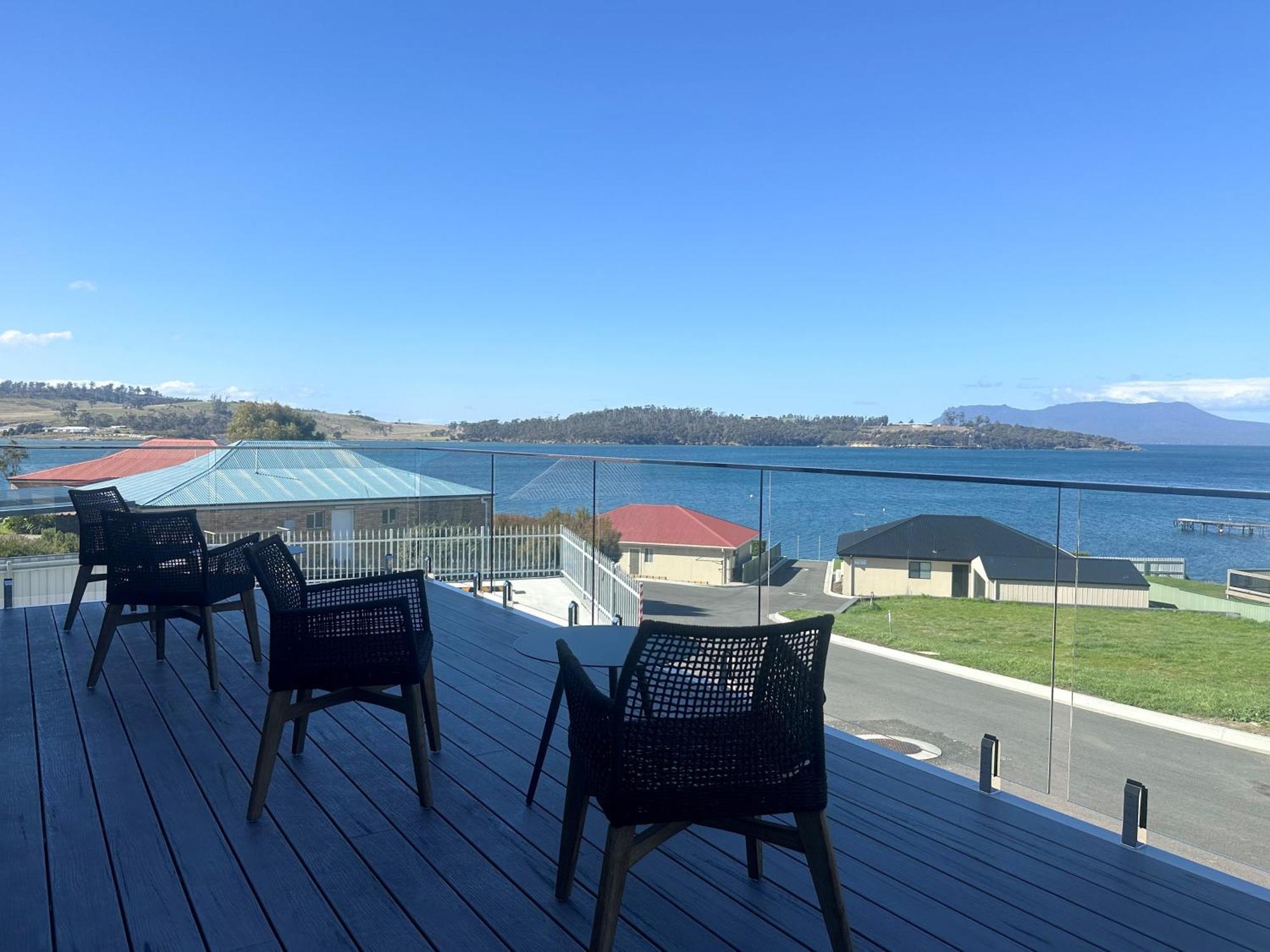 Eastcoaster Tasmania Hotel Орфърд Екстериор снимка